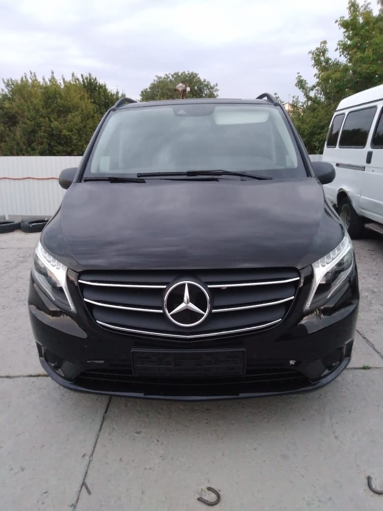 заказать микроавтобус Mercedes Vito в Волгограде